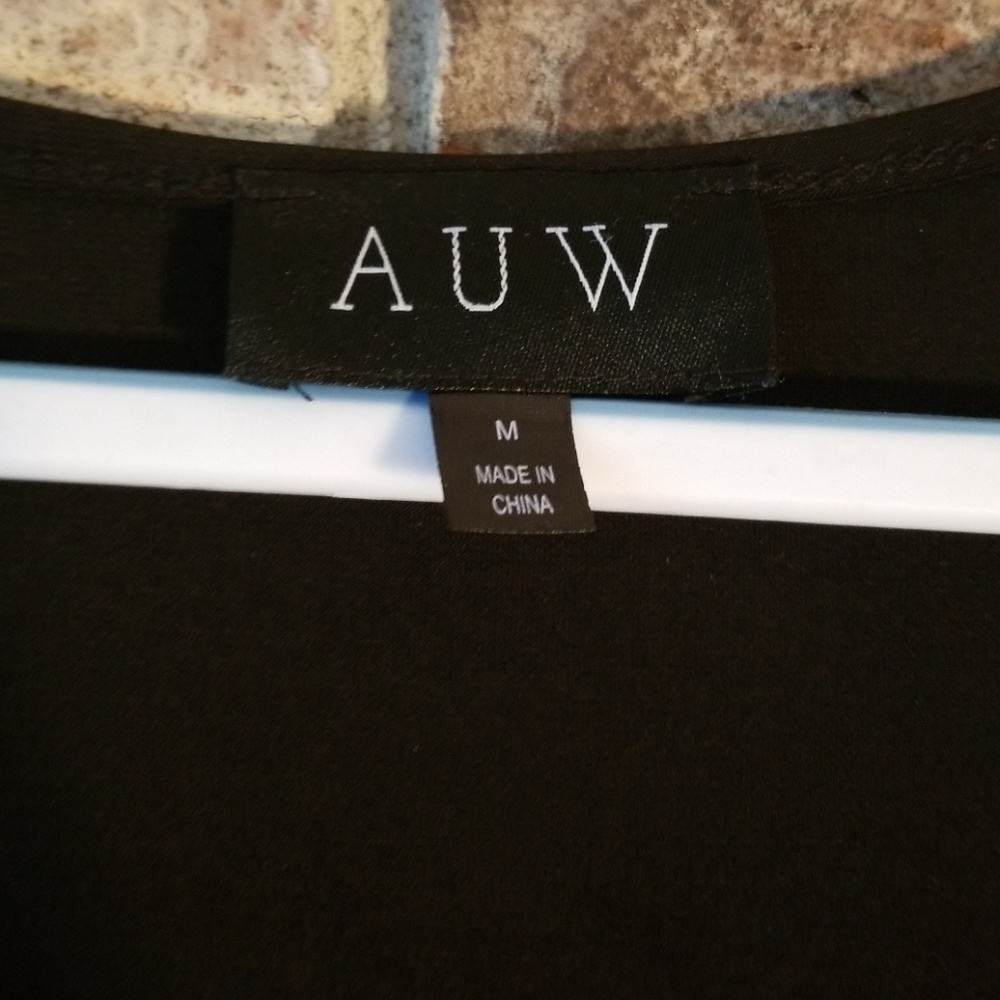 Tunic - Picture 3 of 5